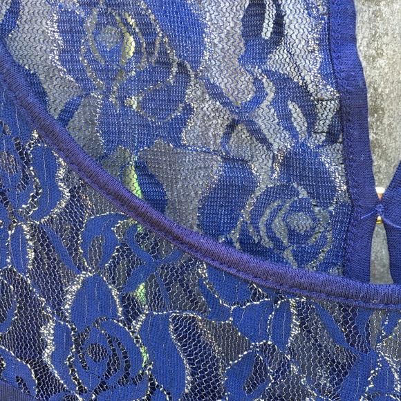 Indigo Lacy Peasant Top - Picture 4 of 7